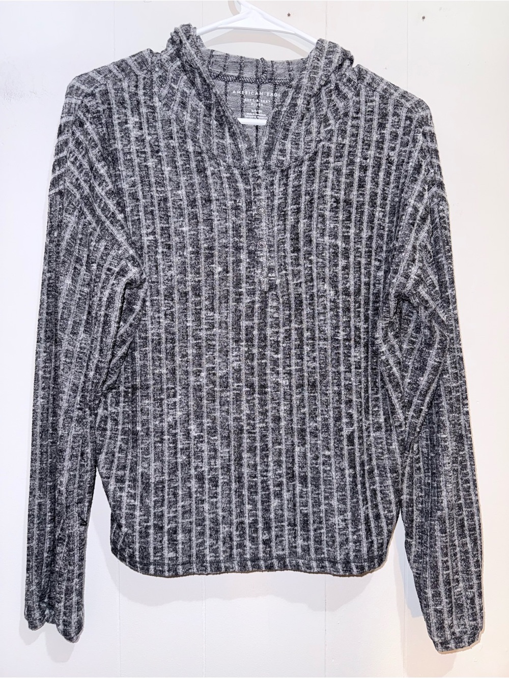 American Eagle Soft & Sexy Plush Gray Ribbed Henley Hoodie Small EUC